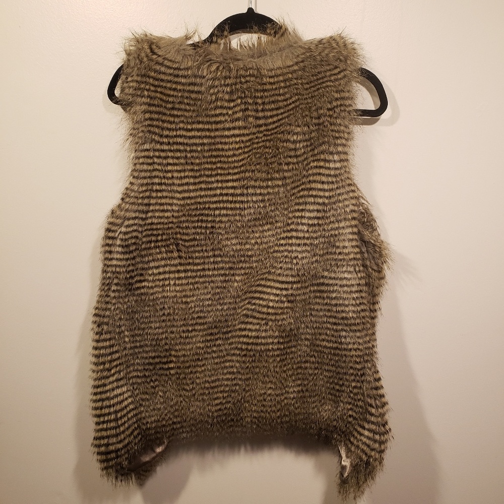 Vest - Picture 2 of 2